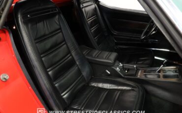 Unknown-Corvette-1975-Red-Black-47