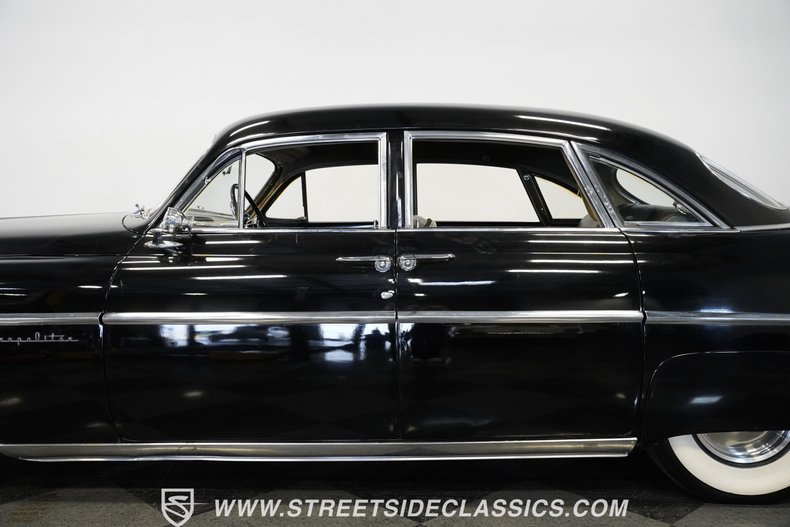 Unknown-Cosmopolitan-1951-Black-Green-15