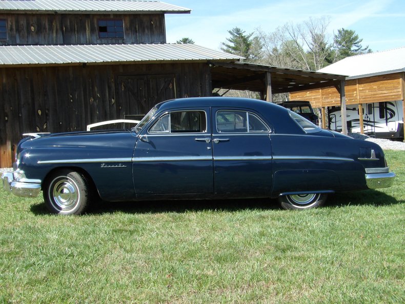 Unknown-Cosmopolitan-1951-Dark-Blue-White-14