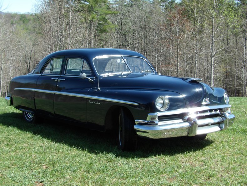 Unknown-Cosmopolitan-1951-Dark-Blue-White-23