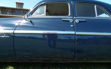 Unknown-Cosmopolitan-1951-Dark-Blue-White-37