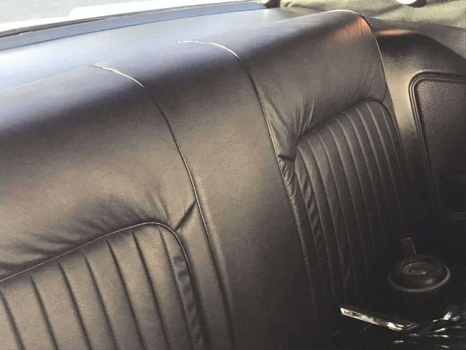 Unknown-Cougar-1967-Blue-Black-12