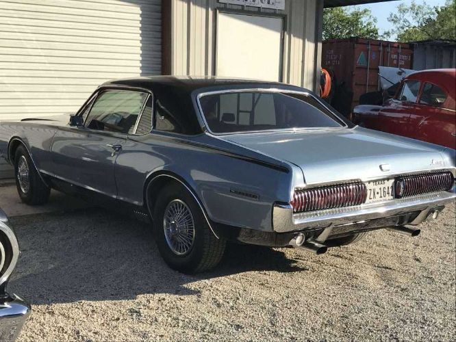 Unknown-Cougar-1967-Blue-Black-7
