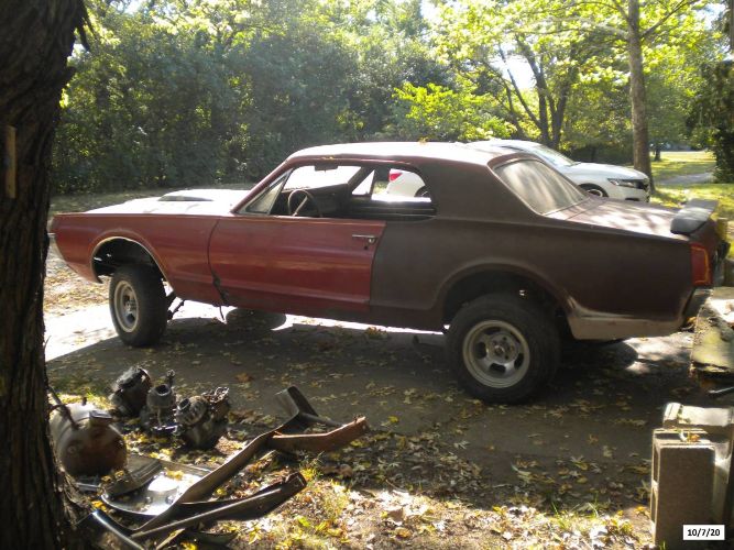 Unknown-Cougar-1967-Red-8
