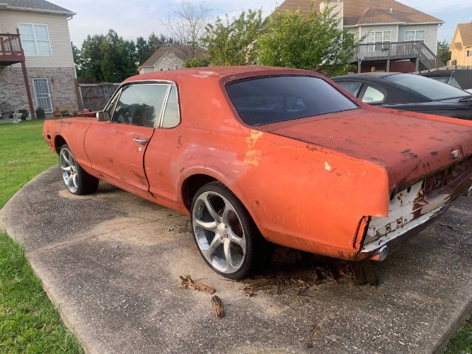 Unknown-Cougar-1968-Custom-11