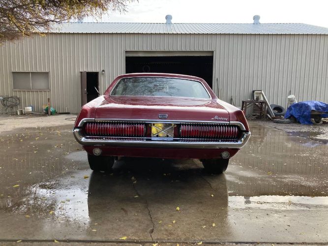 Unknown-Cougar-1968-Red-10