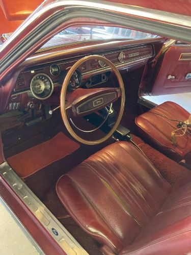 Unknown-Cougar-1968-Red-7