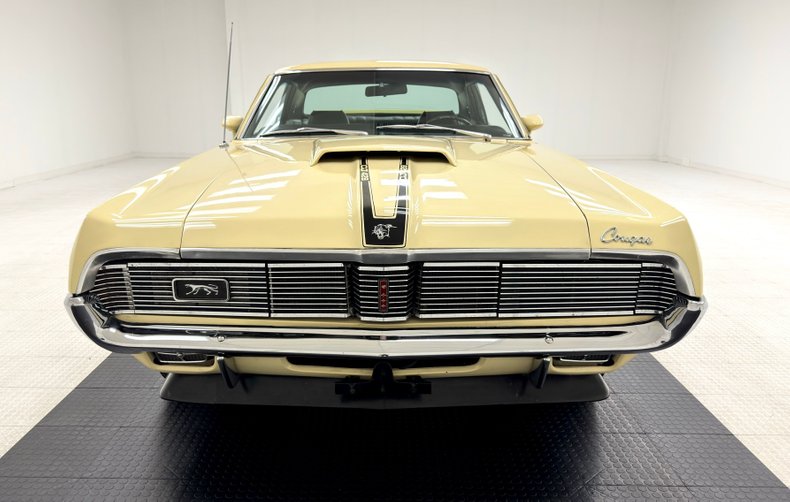 Unknown-Cougar-1969-Yellow-Black-13