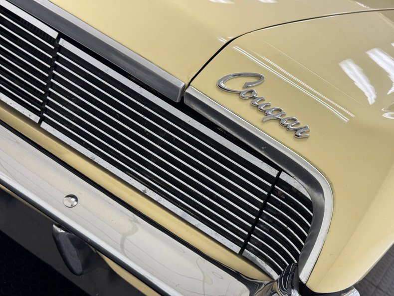 Unknown-Cougar-1969-Yellow-Black-16