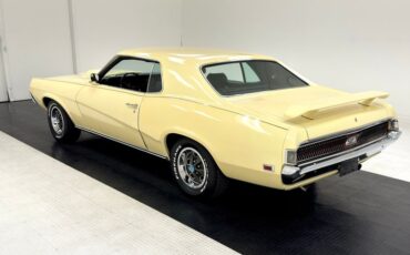 Unknown-Cougar-1969-Yellow-Black-8