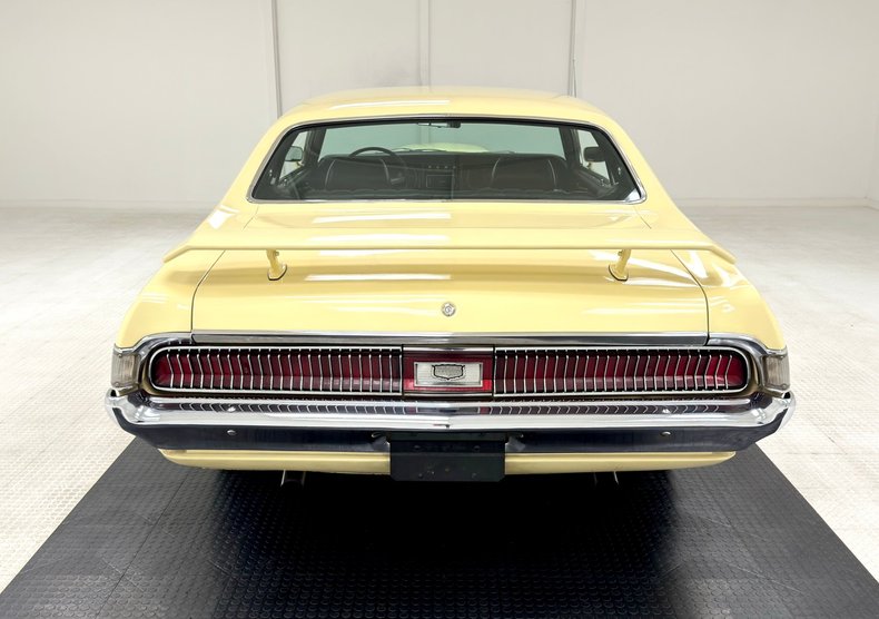 Unknown-Cougar-1969-Yellow-Black-9