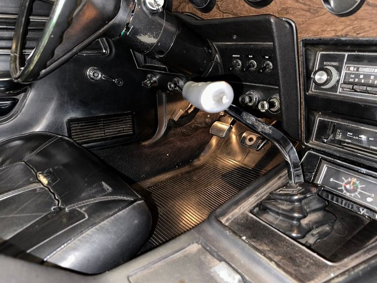 Unknown-Cougar-xr7-1971-Dark-Green-Metalli-Black-27