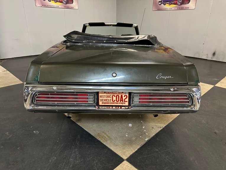 Unknown-Cougar-xr7-1971-Dark-Green-Metalli-Black-33