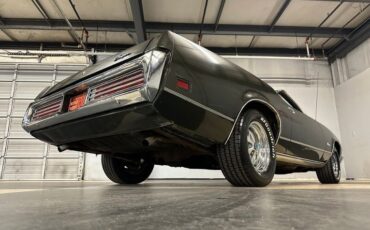 Unknown-Cougar-xr7-1971-Dark-Green-Metalli-Black-36
