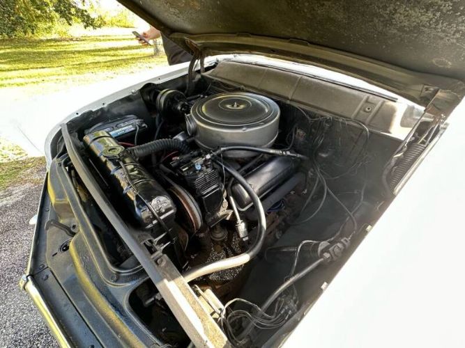 Unknown-Country-sedan-1956-Green-White-3