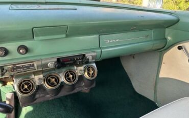 Unknown-Country-sedan-1956-Green-White-4