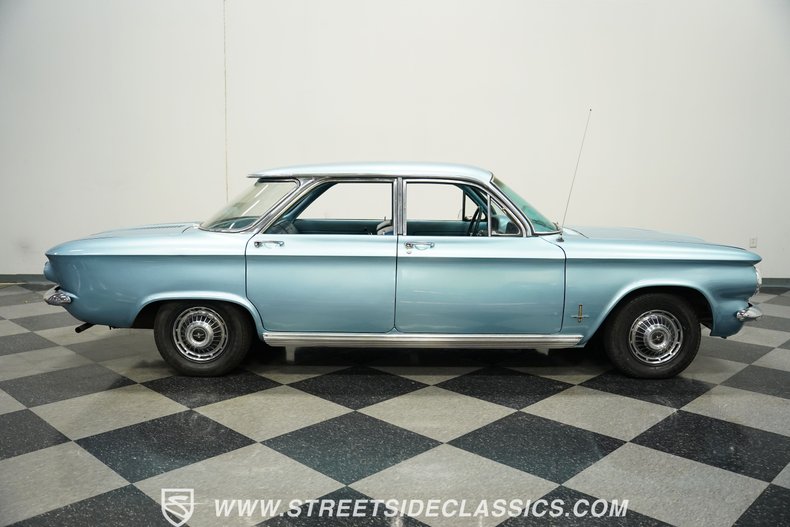 Unknown-Country-sedan-1966-Blue-12