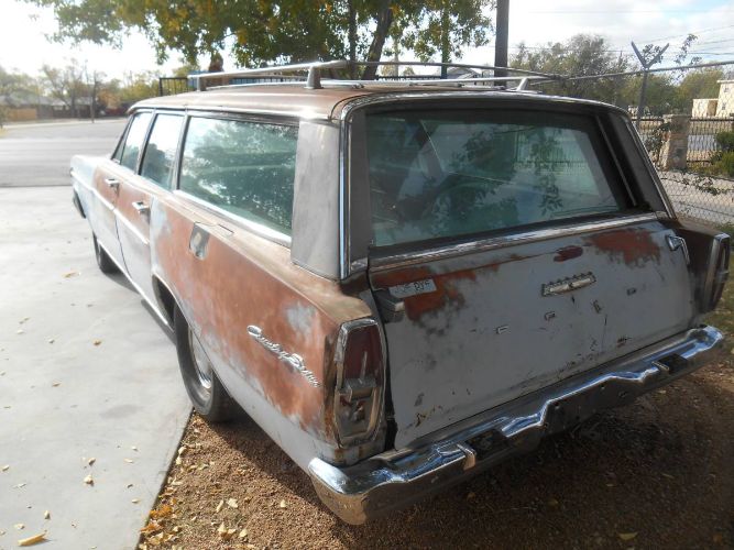 Unknown-Country-sedan-1966-Blue-15