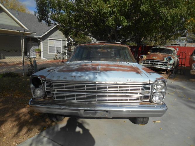 Unknown-Country-sedan-1966-Blue-21