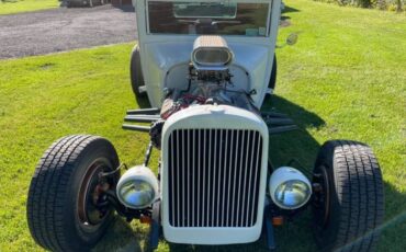 Unknown-Coupe-1922-White-15