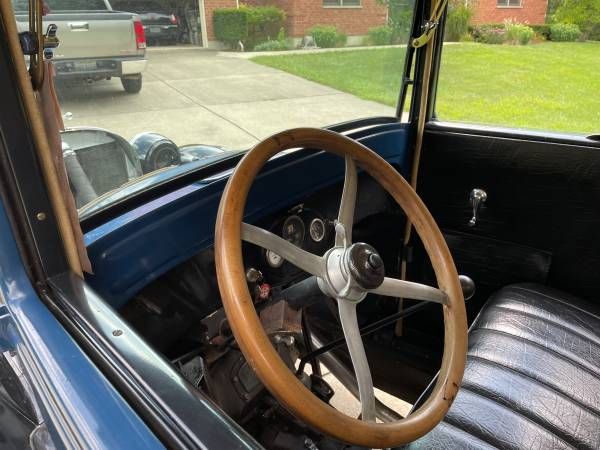 Unknown-Coupe-1927-Blue-Black-5