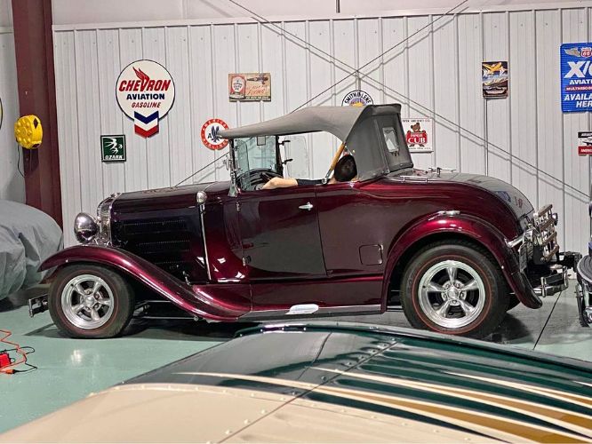 Unknown-Coupe-1930-Purple-Gray