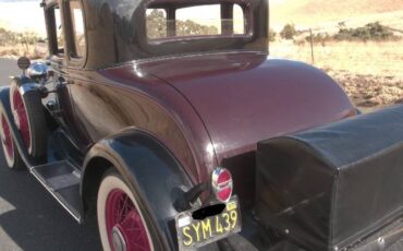 Unknown-Coupe-1931-Black-5