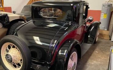 Unknown-Coupe-1931-Black-9