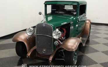 Unknown-Coupe-1931-GreenCopper-Brown-17