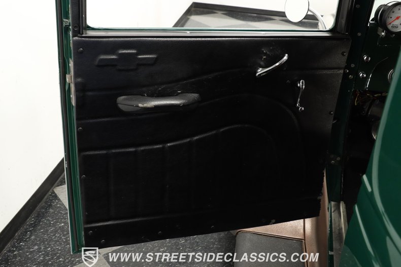 Unknown-Coupe-1931-GreenCopper-Brown-32