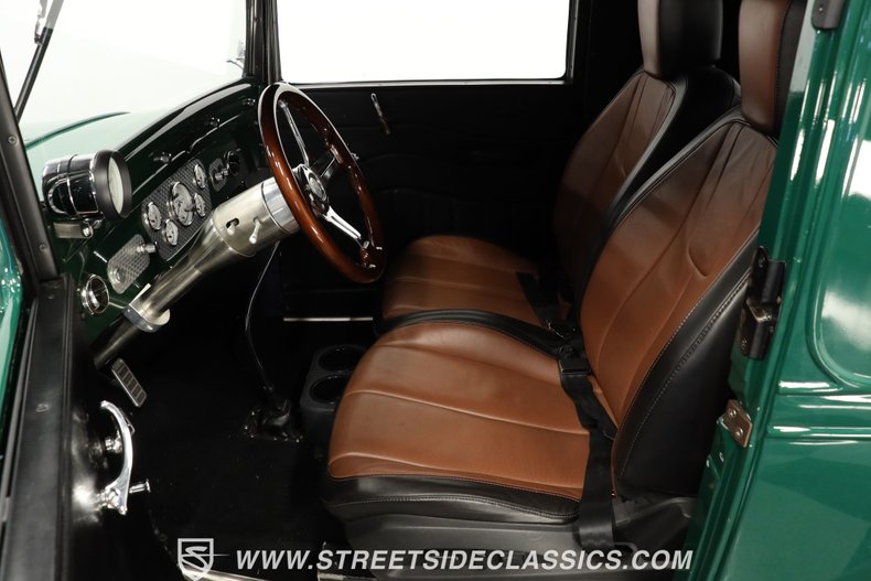 Unknown-Coupe-1931-GreenCopper-Brown-33