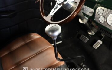 Unknown-Coupe-1931-GreenCopper-Brown-37