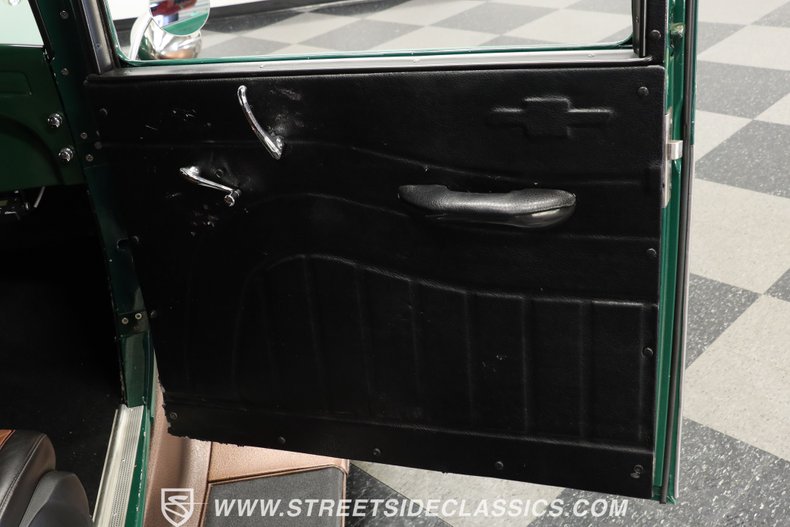Unknown-Coupe-1931-GreenCopper-Brown-4