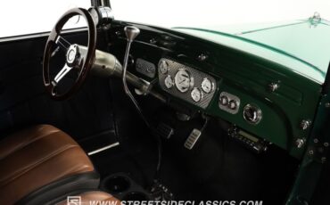 Unknown-Coupe-1931-GreenCopper-Brown-42