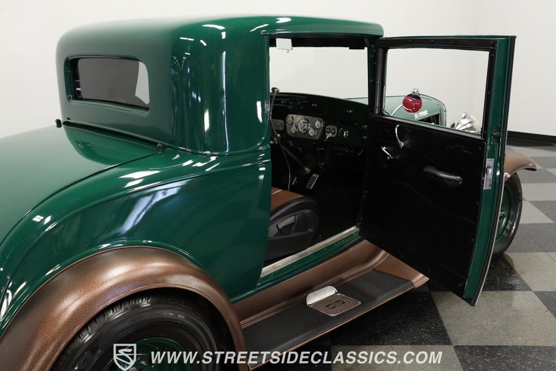 Unknown-Coupe-1931-GreenCopper-Brown-5
