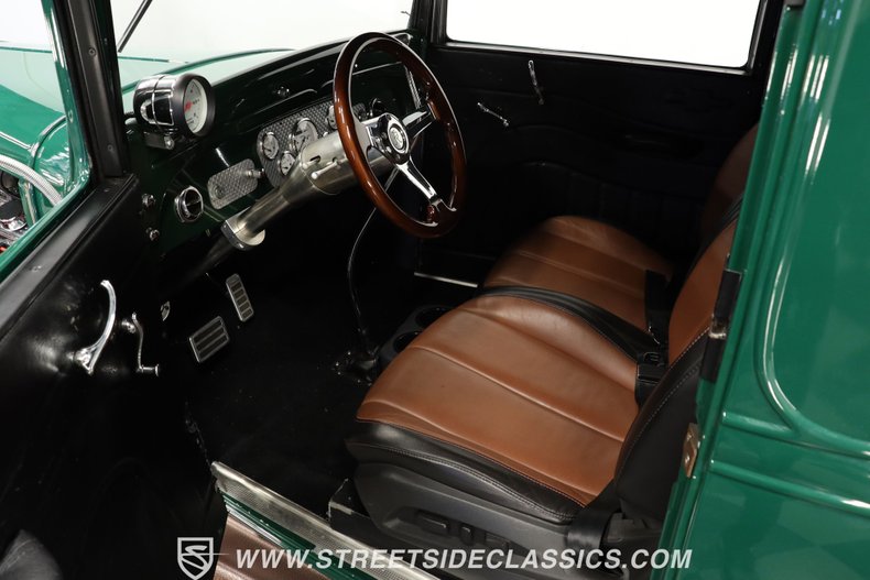 Unknown-Coupe-1931-GreenCopper-Brown-6