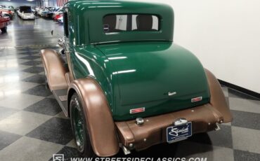 Unknown-Coupe-1931-GreenCopper-Brown-9