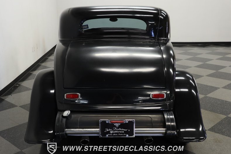 Unknown-Coupe-1932-Black-Tan-12