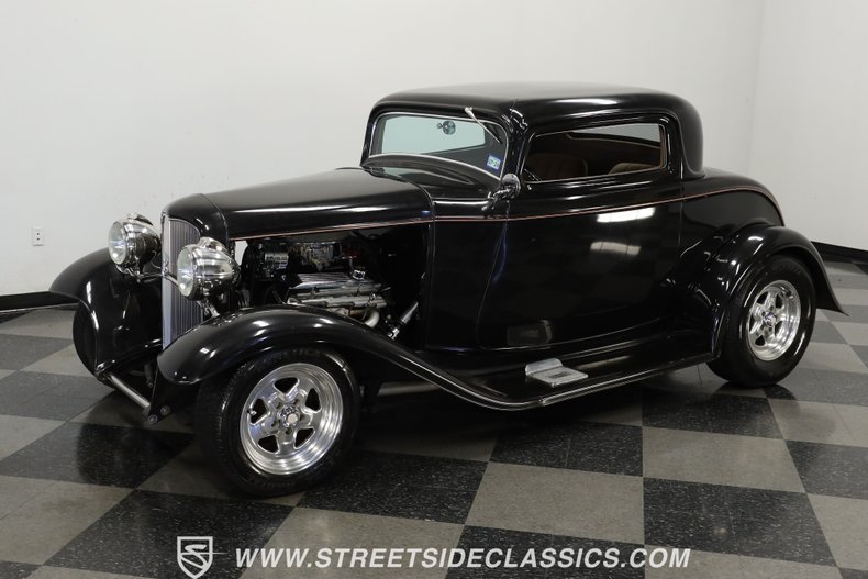 Unknown-Coupe-1932-Black-Tan-2