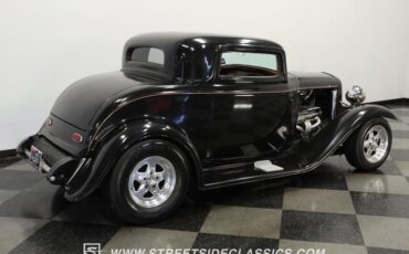 Unknown-Coupe-1932-Black-Tan-20