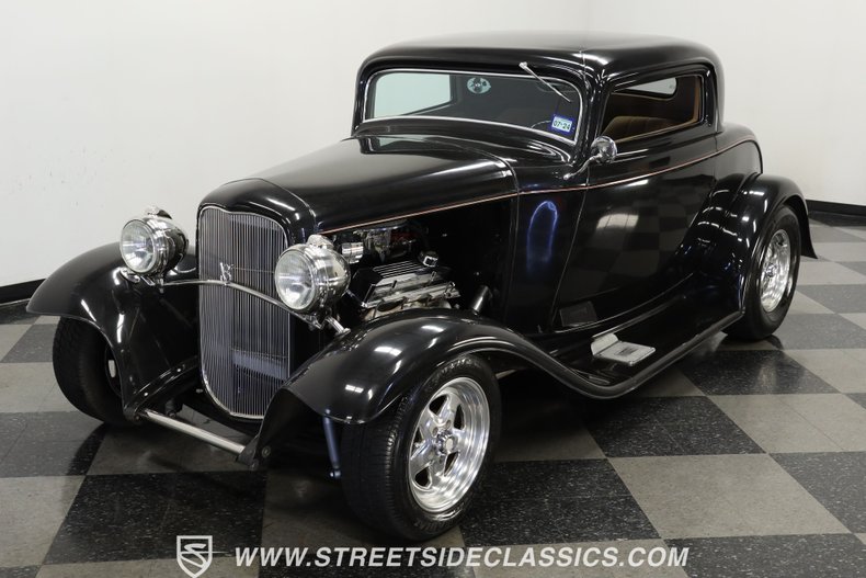 Unknown-Coupe-1932-Black-Tan-26