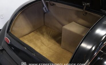 Unknown-Coupe-1932-Black-Tan-44