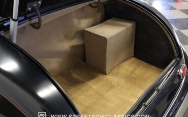 Unknown-Coupe-1932-Black-Tan-46