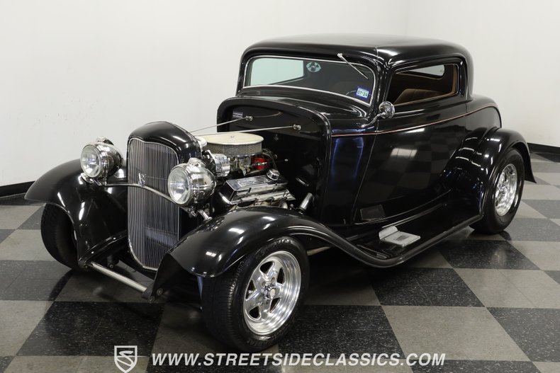 Unknown-Coupe-1932-Black-Tan-5