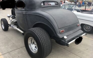 Unknown-Coupe-1932-Black-Tan-6