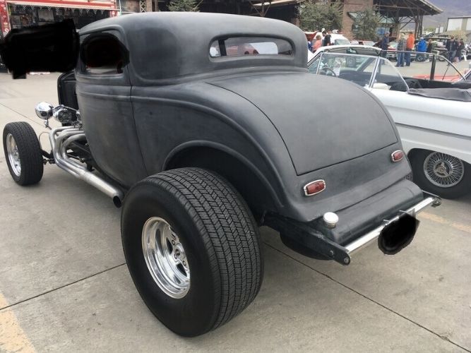 Unknown-Coupe-1932-Black-Tan-6