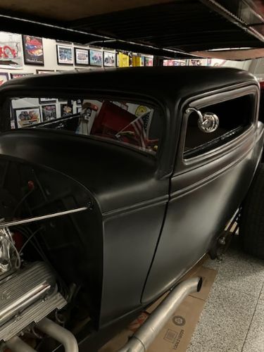 Unknown-Coupe-1932-Black-Tan-8