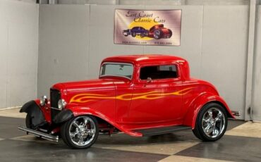 Unknown-Coupe-1932-Red-Tan-13