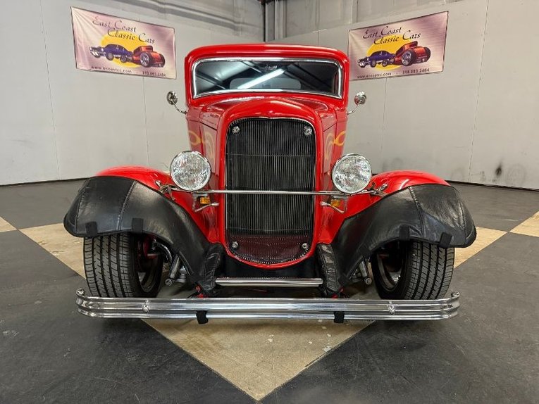 Unknown-Coupe-1932-Red-Tan-26