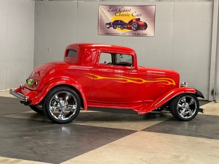 Unknown-Coupe-1932-Red-Tan-3